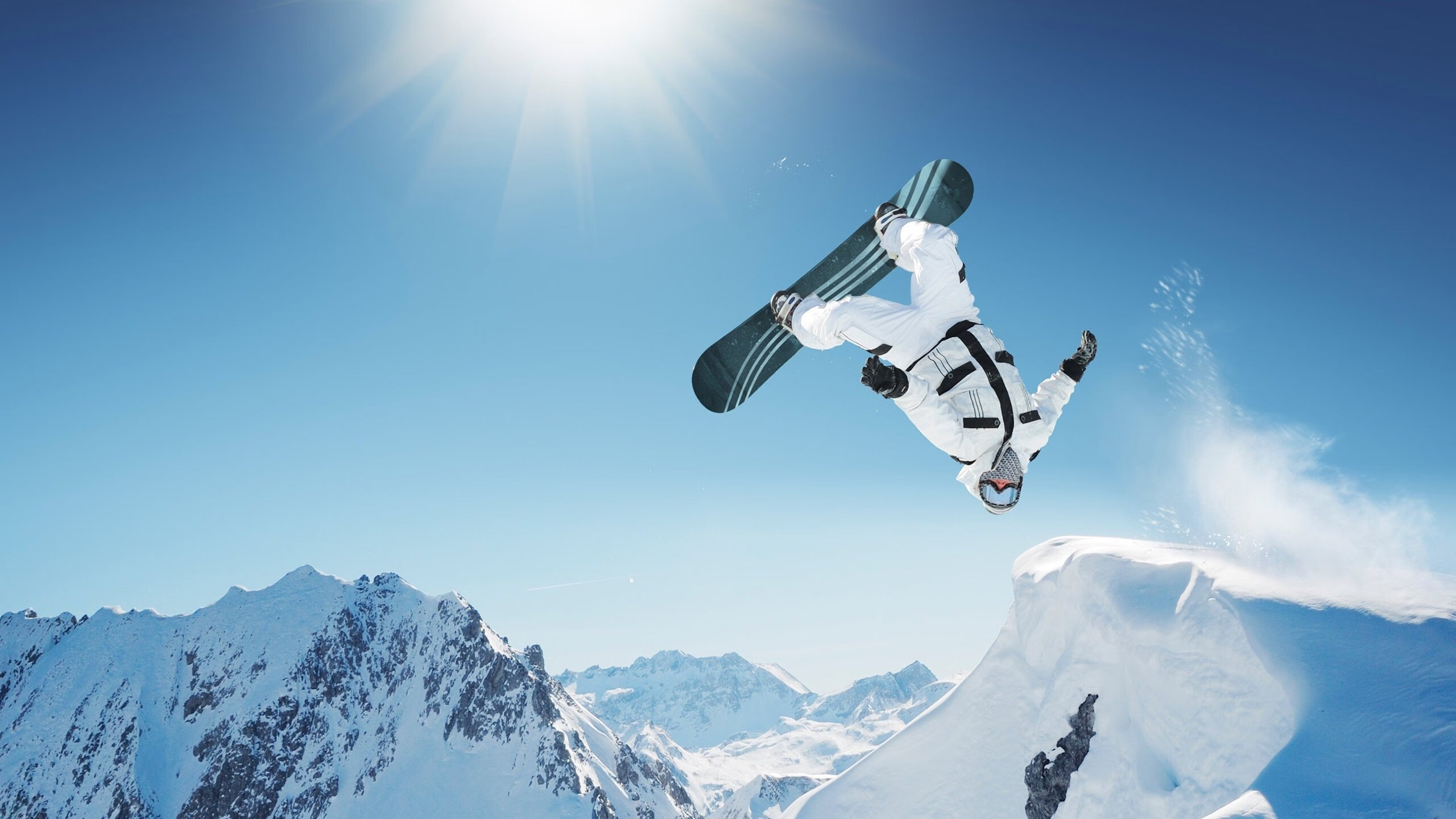 爱游戏体育入口-青训营注重多技能融合训练促进球员全面发展，青训营是什么意思