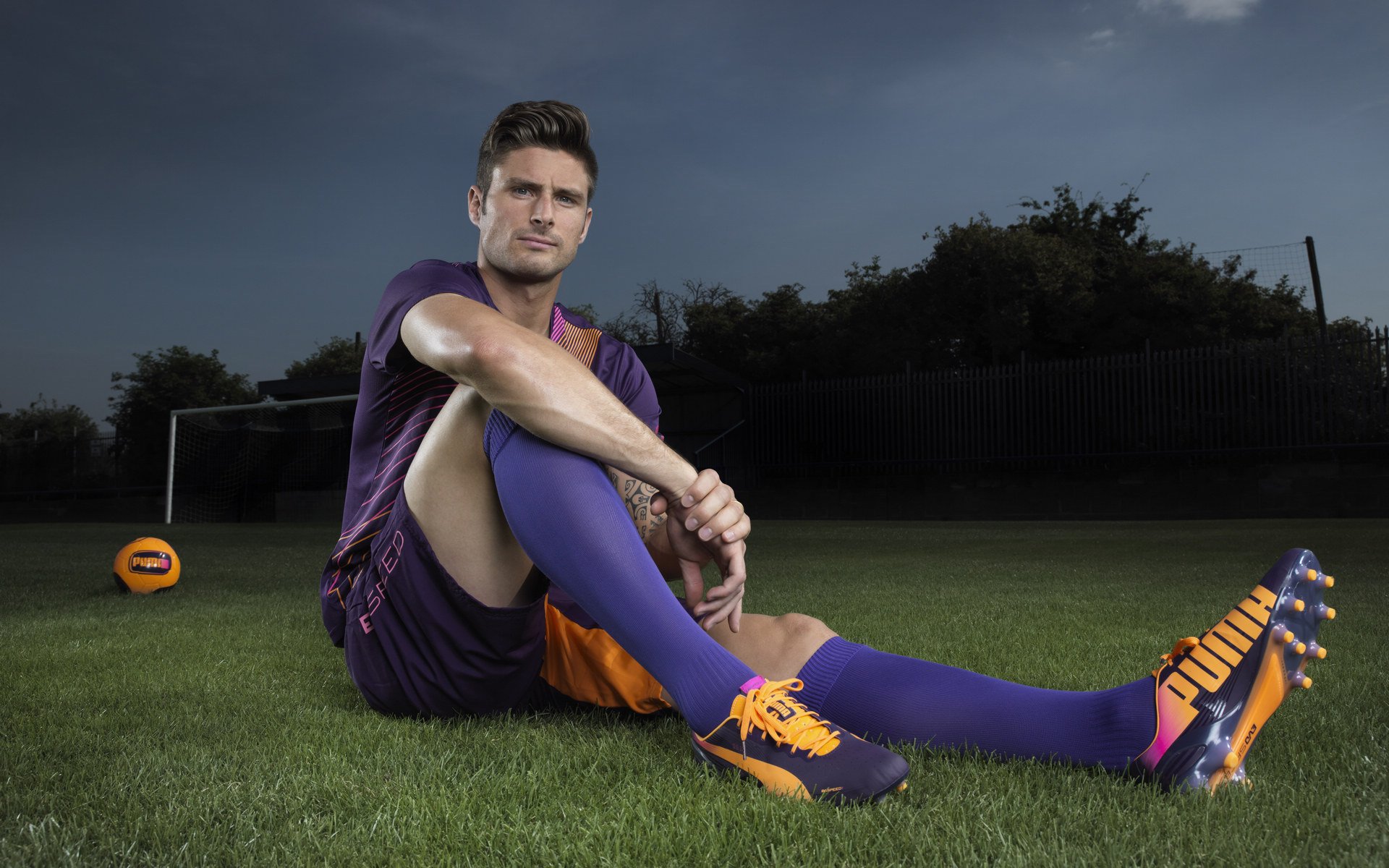 爱游戏官方-乔治·巴尔：用冷静和精准的判断，成为全黑队进攻的幕后推手，乔治巴顿orv